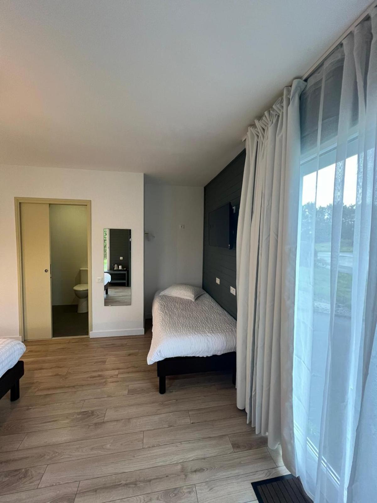 Hotel Les Voisins Beaucemaine Ploufragan Екстер'єр фото