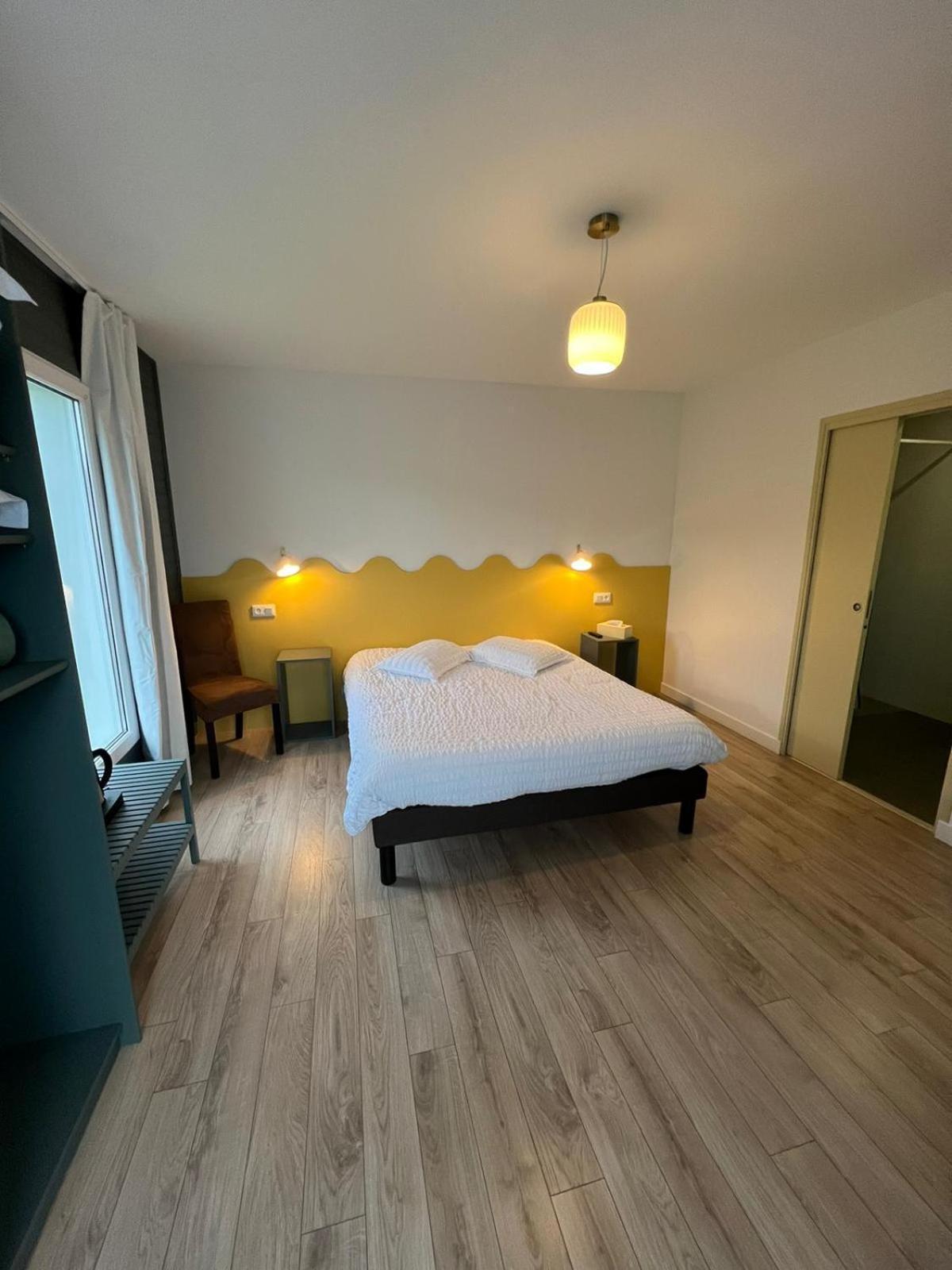 Hotel Les Voisins Beaucemaine Ploufragan Екстер'єр фото