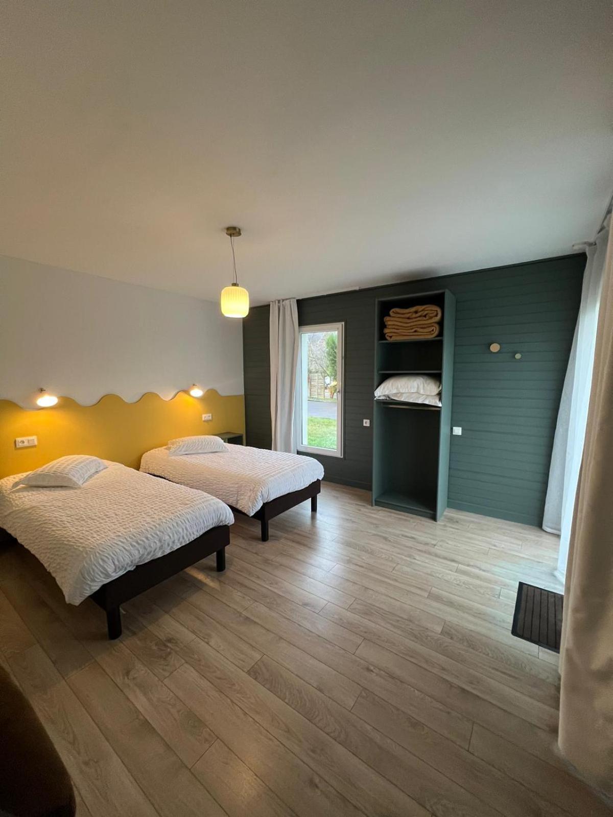 Hotel Les Voisins Beaucemaine Ploufragan Екстер'єр фото