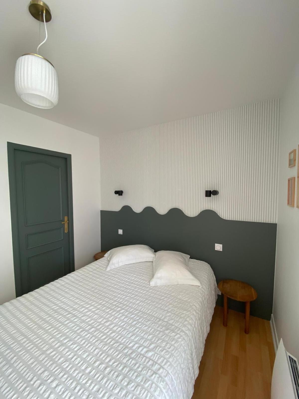 Hotel Les Voisins Beaucemaine Ploufragan Номер фото